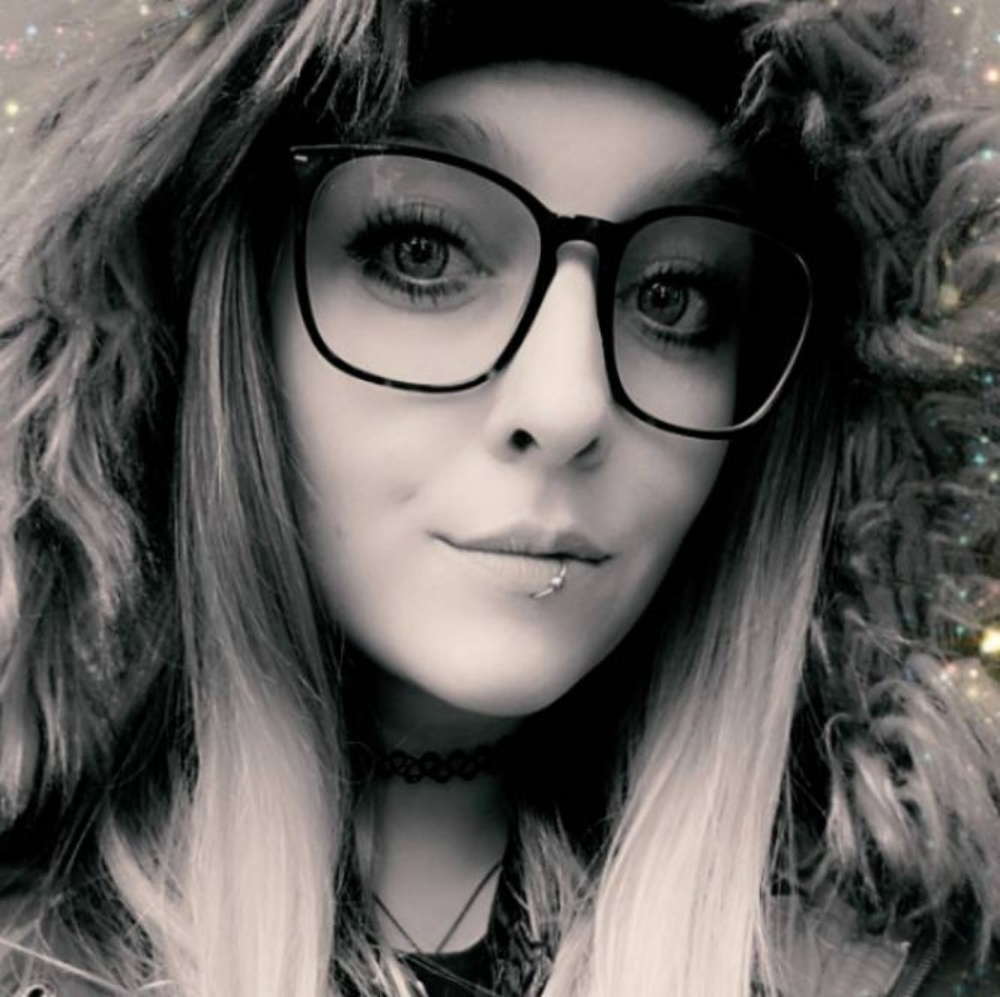 Meet your Posher, Laney